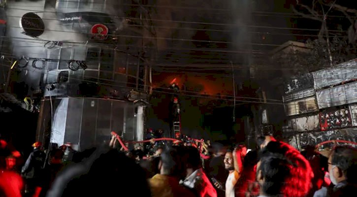 বেইলি রোডে আগুন, এখন পর্যন্ত নিহত ৪৩