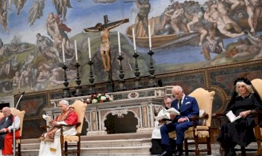 ৫০০ বছরের শত্রুতা ভুলে একসঙ্গে প্রার্থনায় রাজা চার্লস ও পোপ লিও