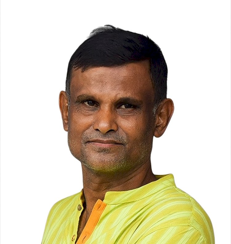 একাধিক মামলার আসামী আ. লীগ নেতা ফরহাদ বক্সকে বাসা থেকে গ্রেফতার