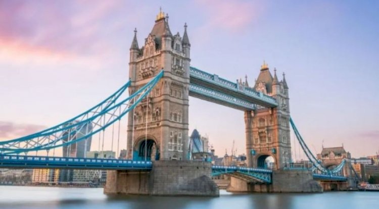 যুক্তরাজ্যে রেকর্ড অভিবাসনপ্রত্যাশীর আগমন, নতুন চাপে সরকার