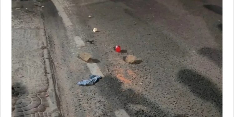 রাজধানীতে এনসিপির অস্থায়ী কার্যালয়ের সামনে ককটেল বিস্ফোরণ